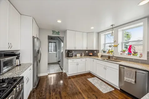 3647 Euclid Avenue Berwyn IL 60402