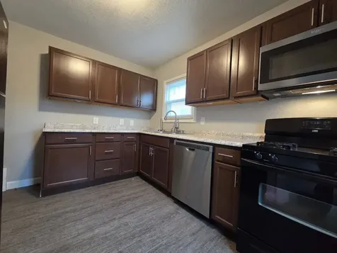 3304 12TH Street Rock Island IL 61201