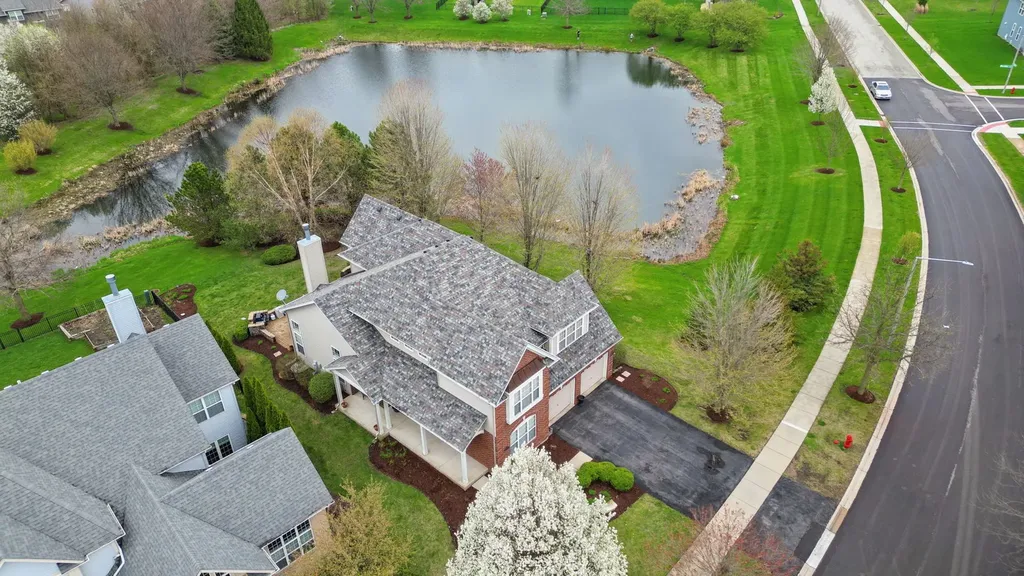26404 West Red Apple Road Plainfield IL 60585