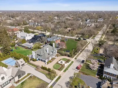 21 East 8th Street Hinsdale IL 60521