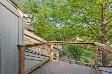 500 Parkview Place Burr Ridge IL 60527