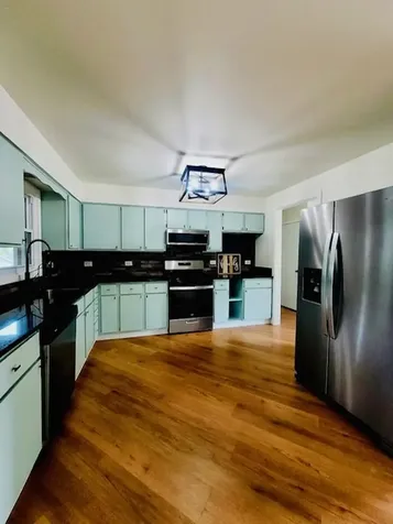 25640 West Glade Drive Lake Villa IL 60046