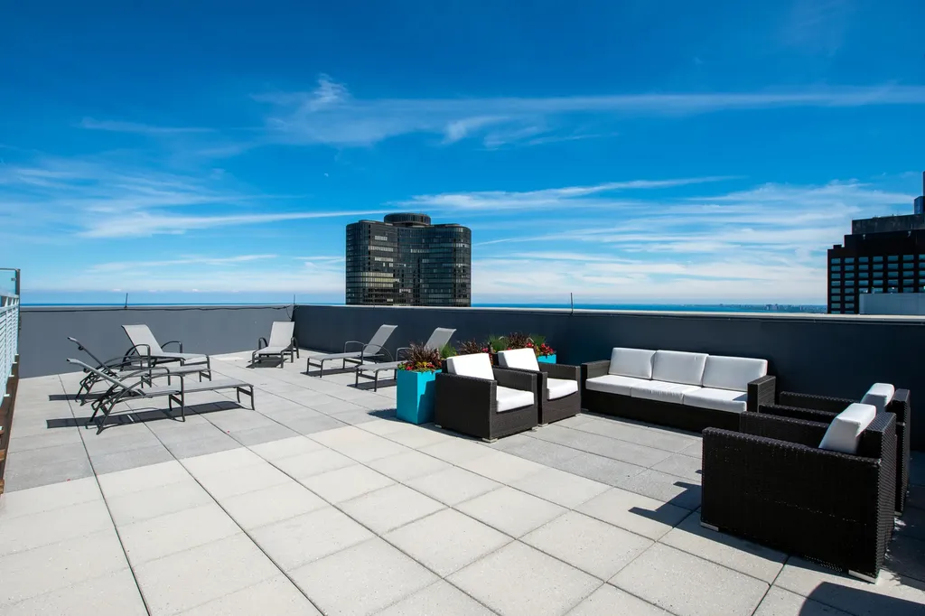 600 North Lake Shore Drive Chicago IL 60611