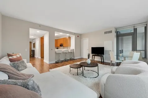 600 North Lake Shore Drive Chicago IL 60611