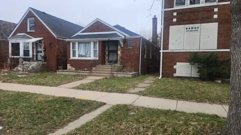 8128 South Coles Avenue Chicago IL 60617