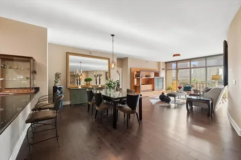 1335 South Prairie Avenue Chicago IL 60605