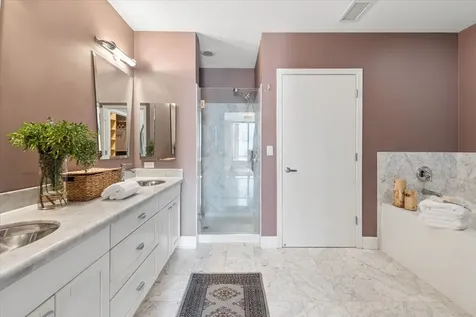 1335 South Prairie Avenue Chicago IL 60605