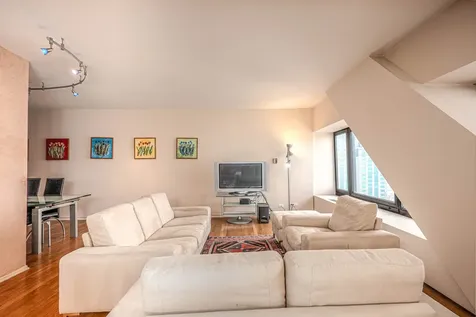 175 East Delaware Place Chicago IL 60611