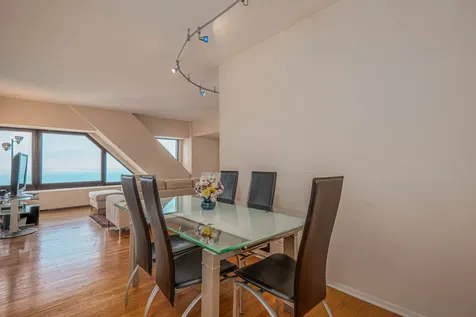 175 East Delaware Place Chicago IL 60611