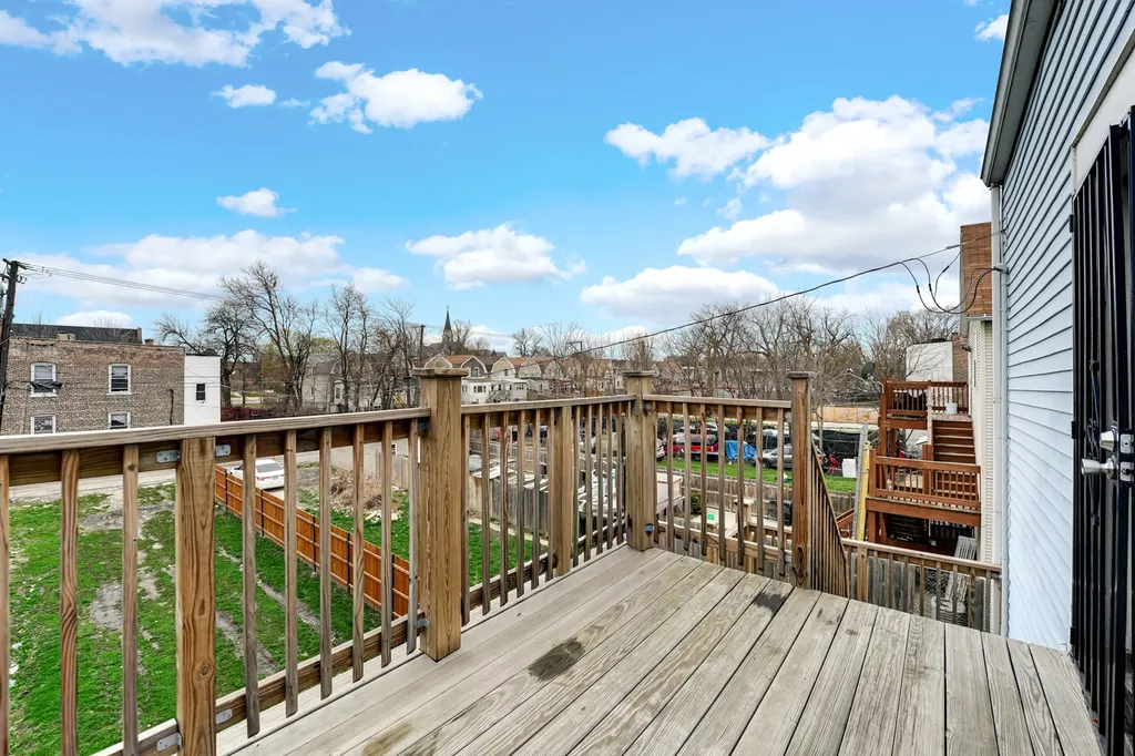 4203 West Maypole Avenue Chicago IL 60624