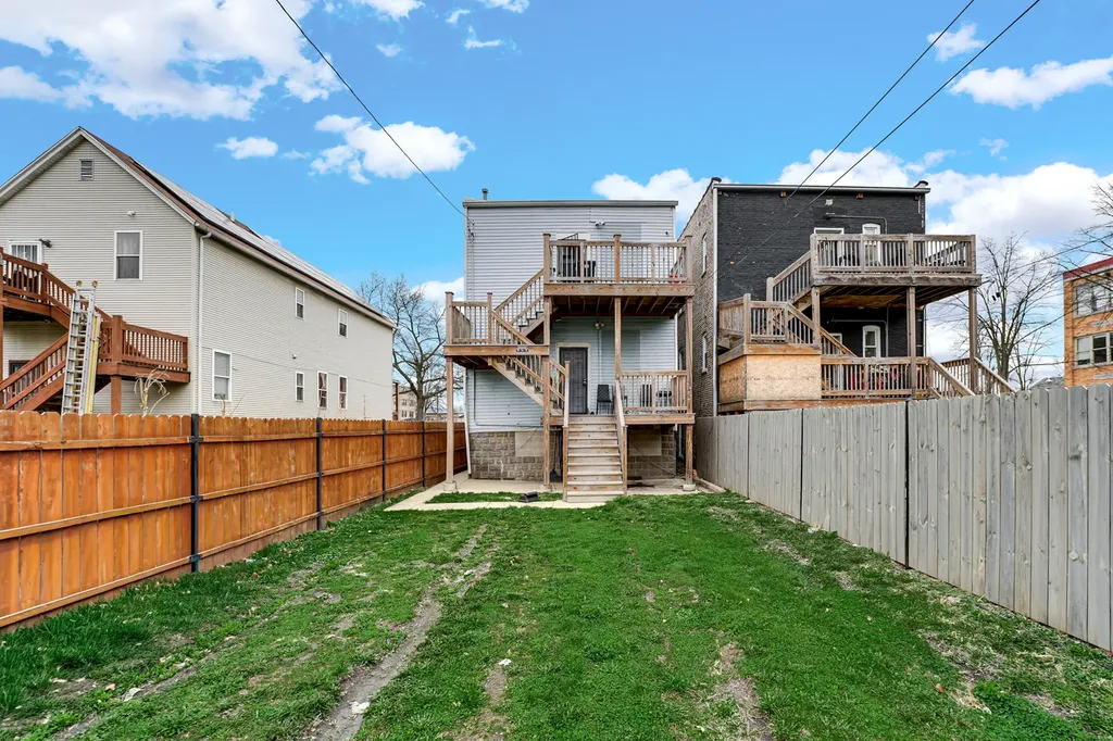 4203 West Maypole Avenue Chicago IL 60624
