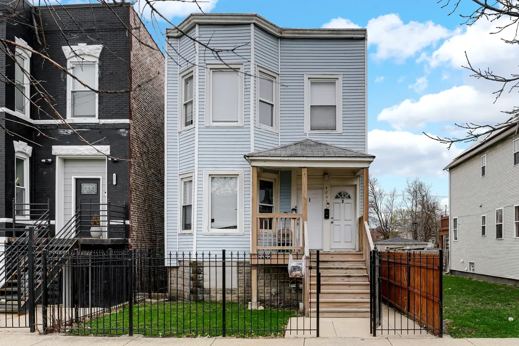 4203 West Maypole Avenue Chicago IL 60624