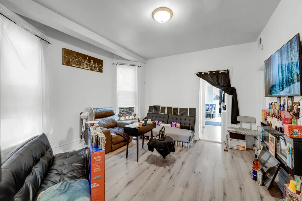 4203 West Maypole Avenue Chicago IL 60624