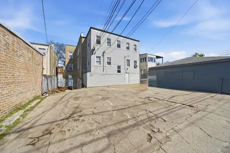 2946 North Keating Avenue Chicago IL 60641