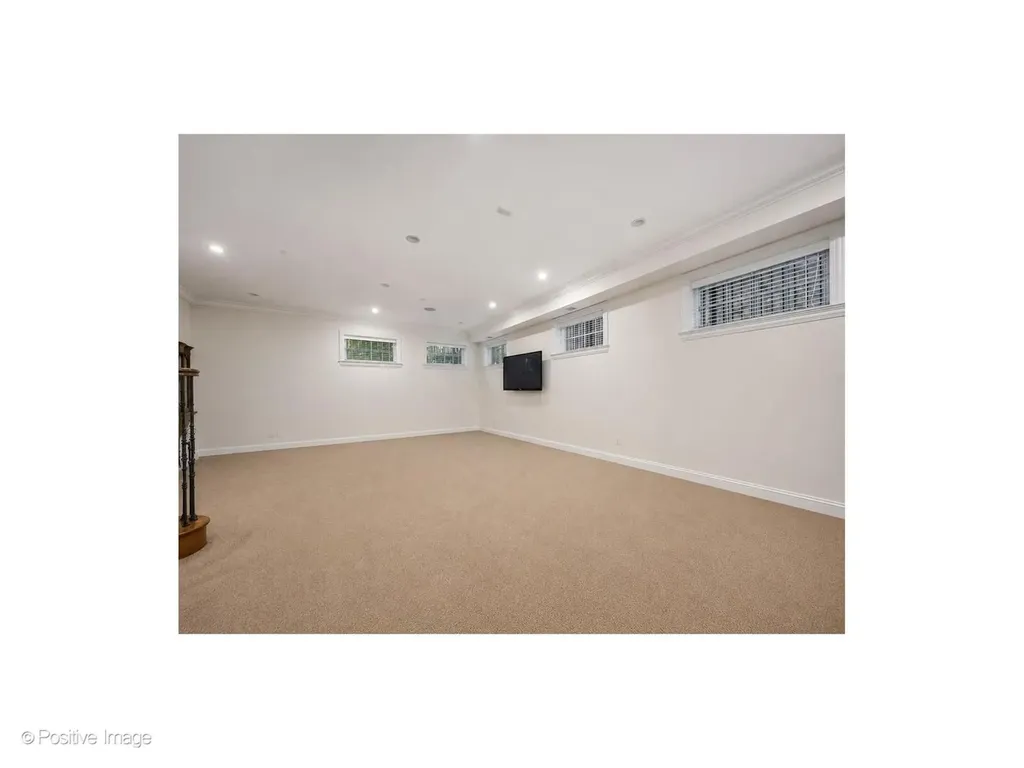 2714 North Greenview Avenue Chicago IL 60614