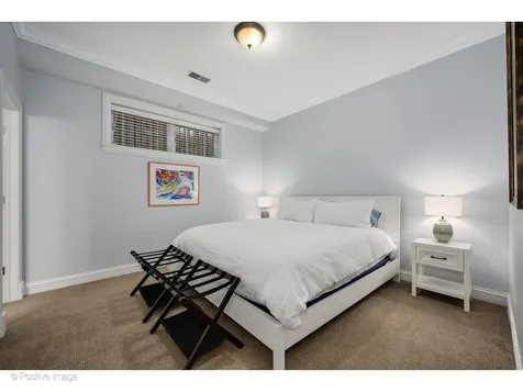 2714 North Greenview Avenue Chicago IL 60614