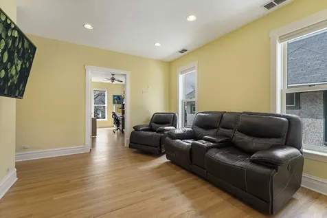 518 North Lombard Avenue Oak Park IL 60302