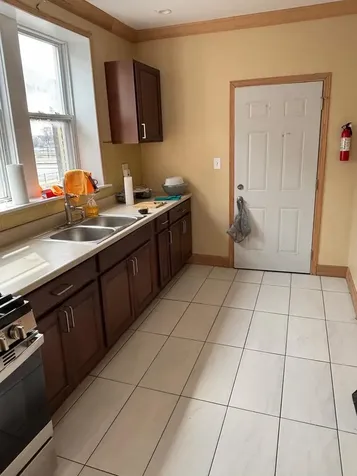 7644 South Cornell Avenue Chicago IL 60649