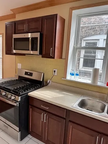 7644 South Cornell Avenue Chicago IL 60649
