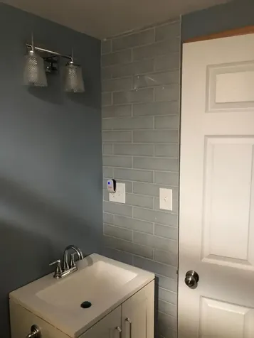 7644 South Cornell Avenue Chicago IL 60649