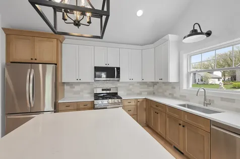 24621 Kaylee Street Shorewood IL 60404
