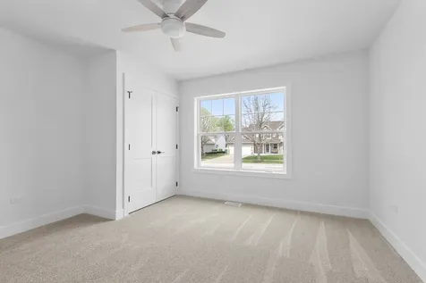 24621 Kaylee Street Shorewood IL 60404