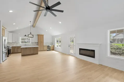 24621 Kaylee Street Shorewood IL 60404