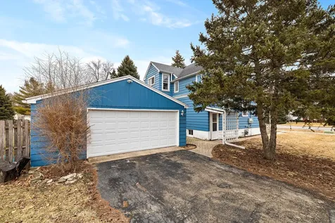 25 East Chestnut Avenue Cortland IL 60112