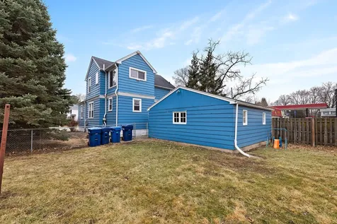 25 East Chestnut Avenue Cortland IL 60112