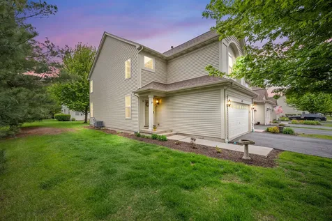 629 Buckboard Lane Sycamore IL 60178