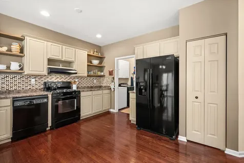 629 Buckboard Lane Sycamore IL 60178