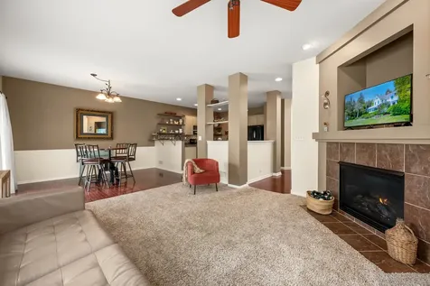 629 Buckboard Lane Sycamore IL 60178