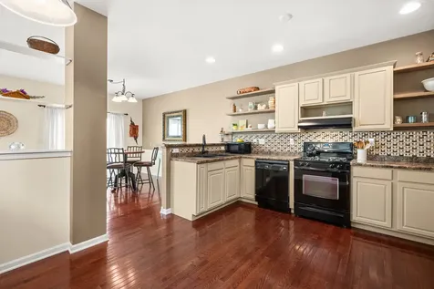 629 Buckboard Lane Sycamore IL 60178