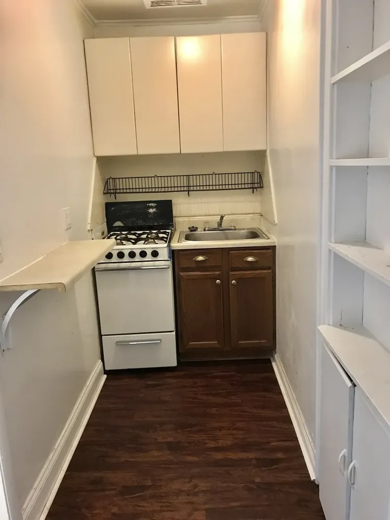 168 South Lincoln Avenue Aurora IL 60505