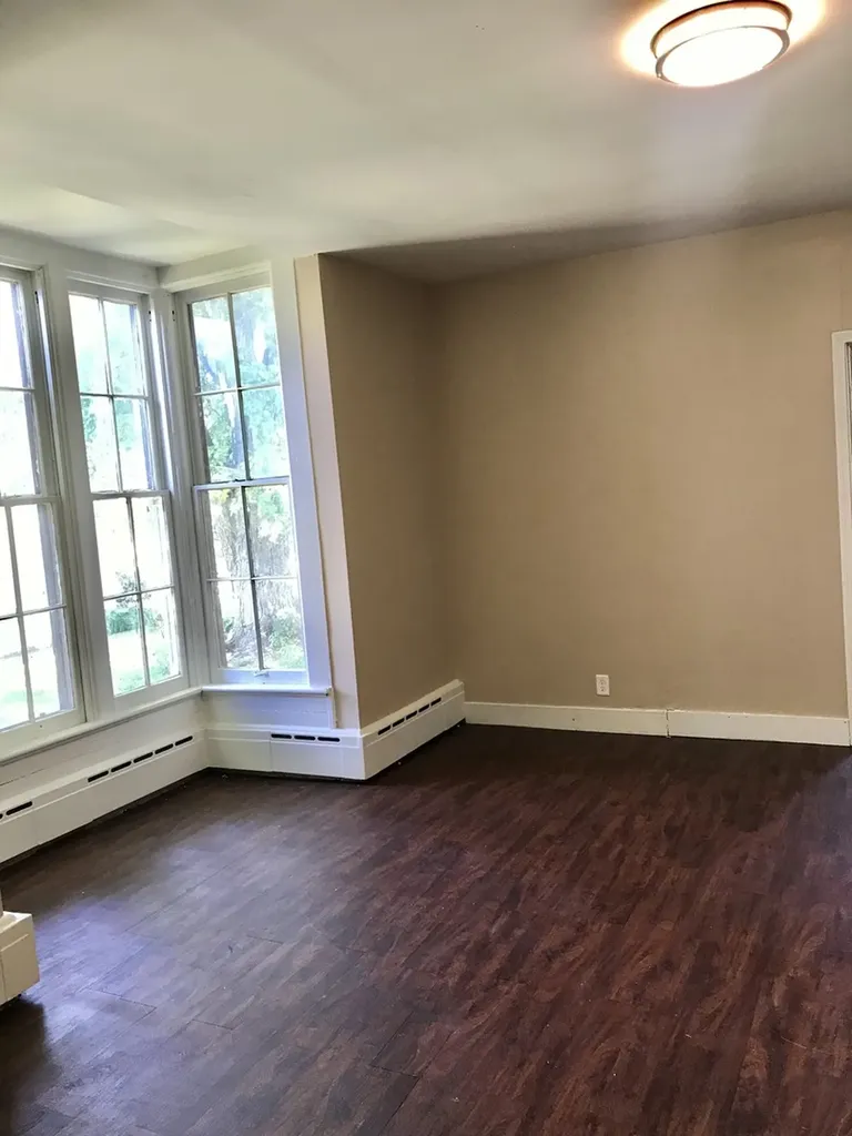 168 South Lincoln Avenue Aurora IL 60505