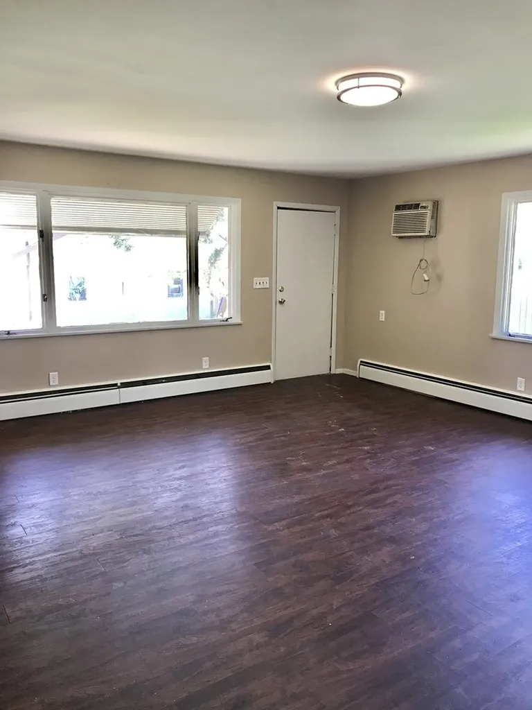 168 South Lincoln Avenue Aurora IL 60505