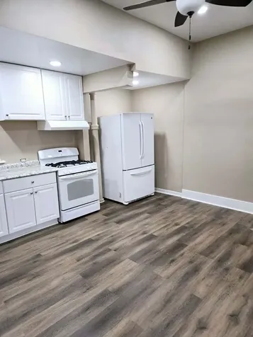168 South Lincoln Avenue Aurora IL 60505