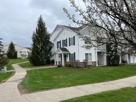 1517 Silverstone Drive Carpentersville IL 60110