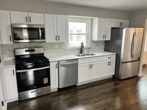 18462 Gottschalk Avenue Homewood IL 60430
