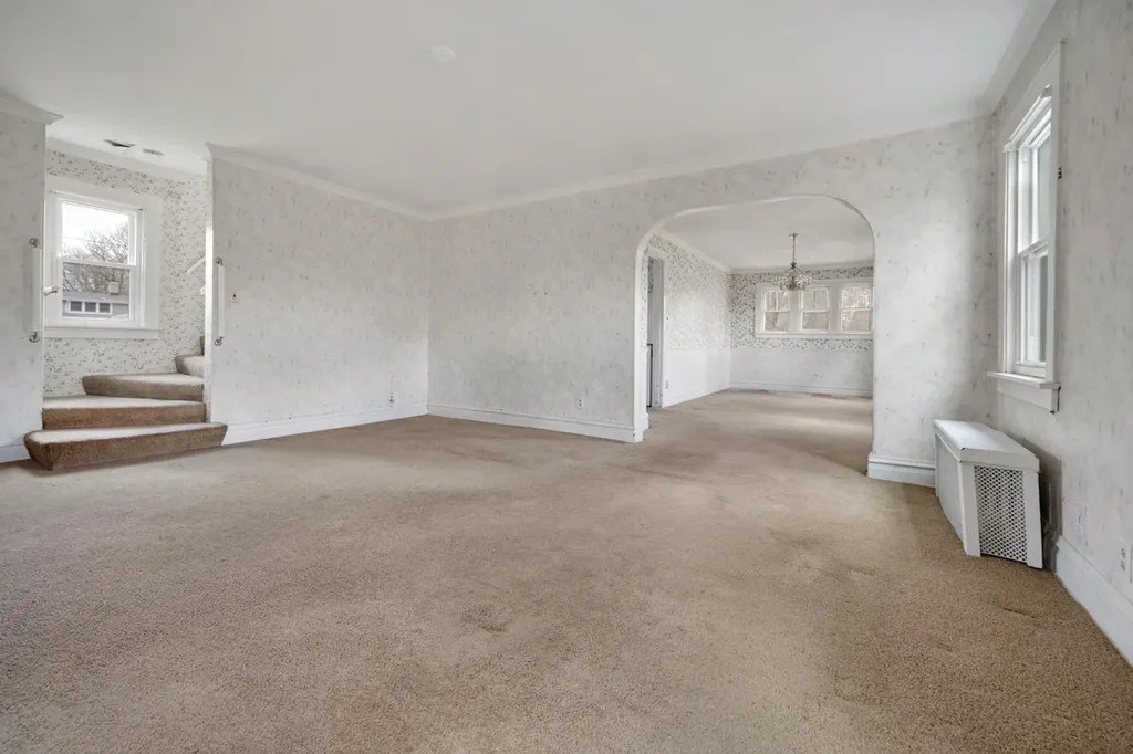 130 West Washington Street Villa Park IL 60181