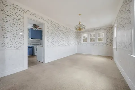 130 West Washington Street Villa Park IL 60181