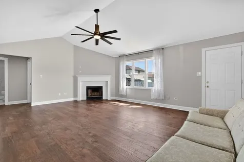 1486 Bradley Way Bourbonnais IL 60914