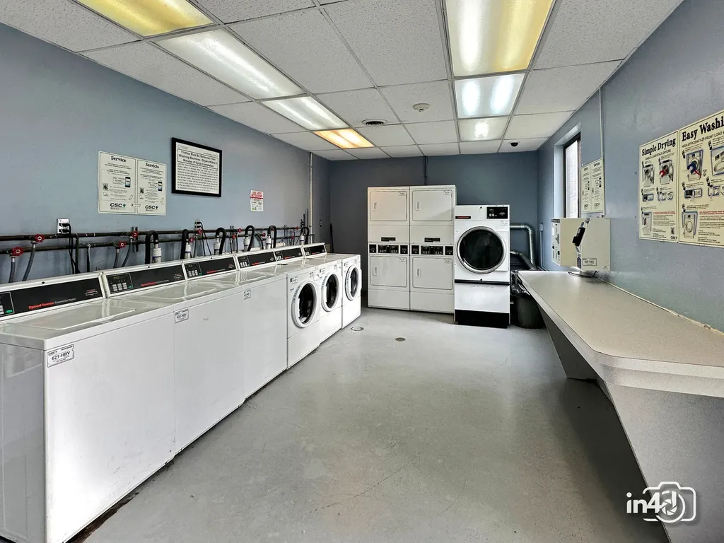 1750 North Marywood Avenue Aurora IL 60505