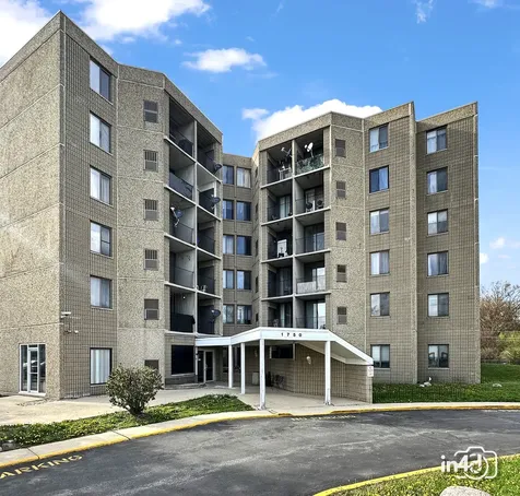 1750 North Marywood Avenue Aurora IL 60505