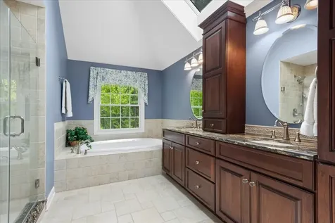 3002 Easton Place St. Charles IL 60175