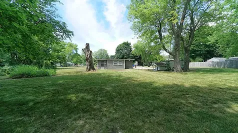 38261 North Wilson Avenue Beach Park IL 60087