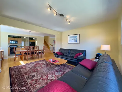 8912 Harms Road Morton Grove IL 60053