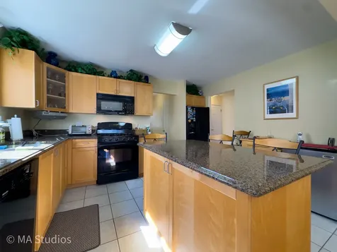 8912 Harms Road Morton Grove IL 60053