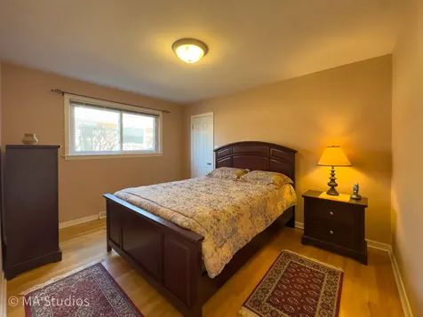 8912 Harms Road Morton Grove IL 60053