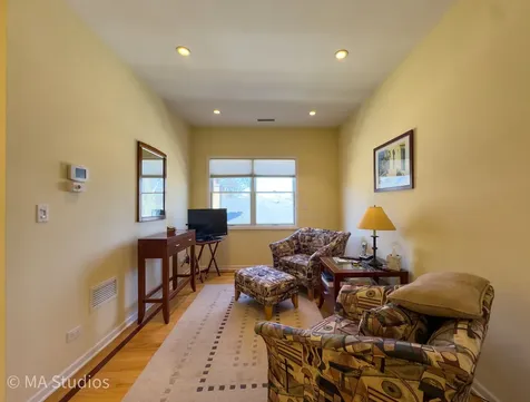 8912 Harms Road Morton Grove IL 60053